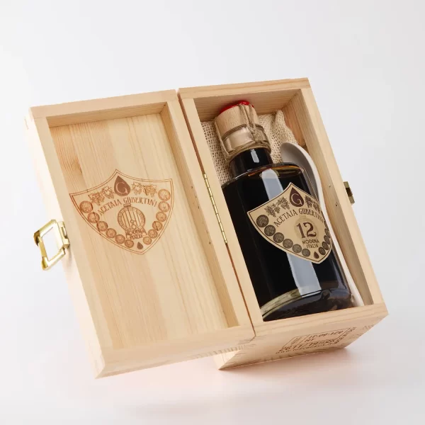 12 years Aged - Balsamic Vinegar Riserva Acetaia Gubertini - Image 2