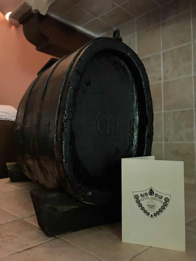 Botte antica Aceto tradizionale modena